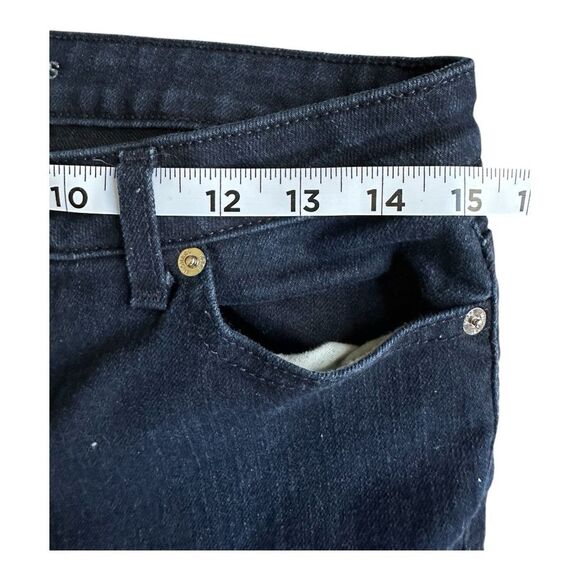Michael Kors Women's Jean Size 4.  Dark blue rinse. Pocket detail. Like new - Picture 6 of 8